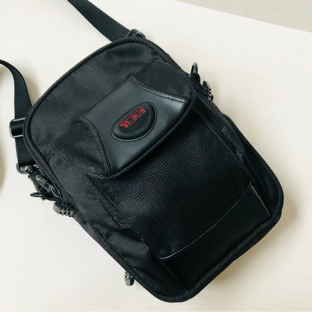 TUMI Leather & Canvas Unisex Shoulder Bag, Gently Used.